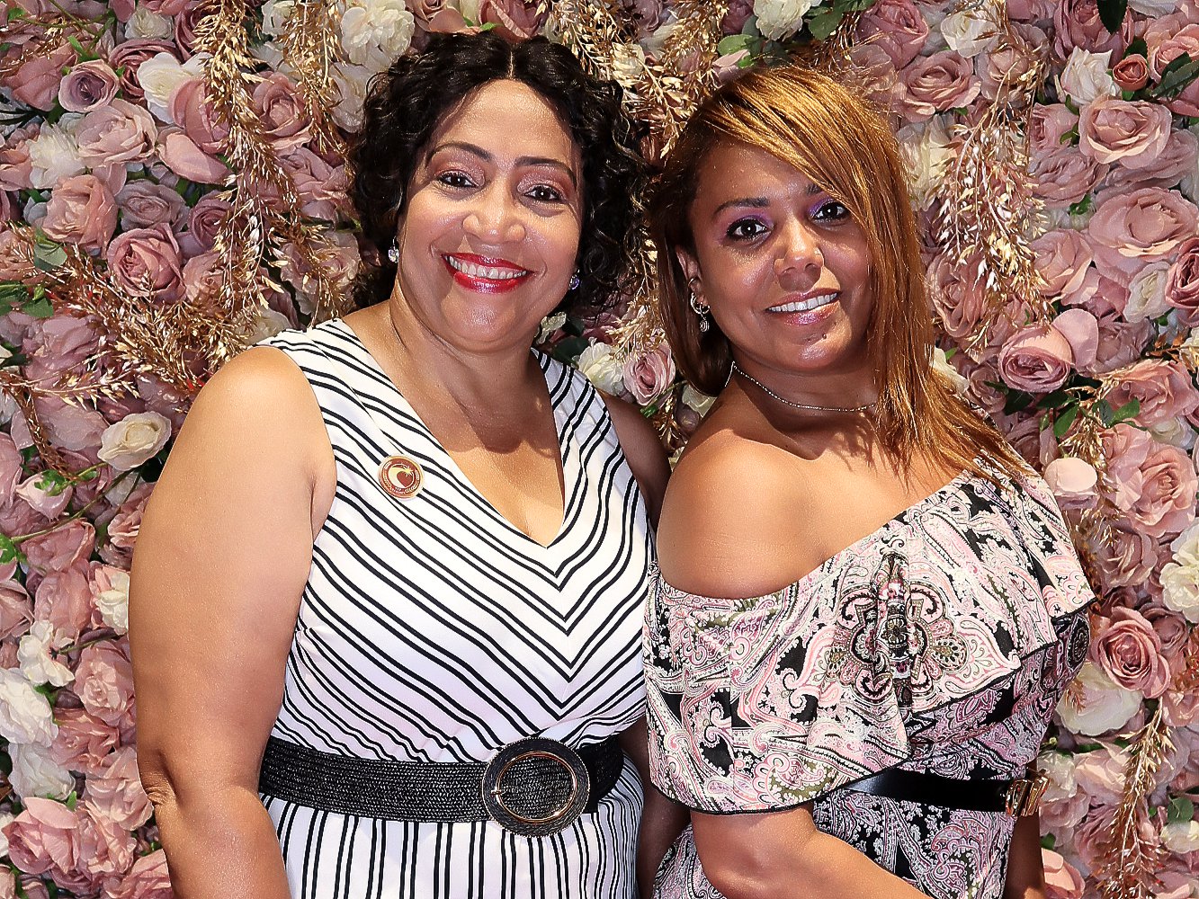 AI-enhanced photo booths and floral design: The next evolution in corporate holiday entertainment cover