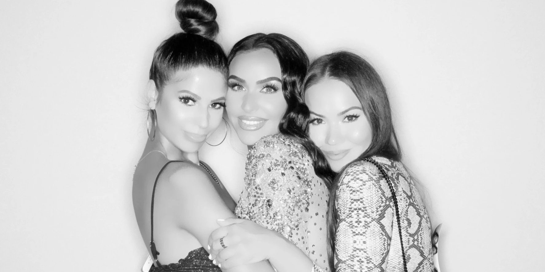 Glam Booths That Steal the Spotlight at Holiday Galas cover